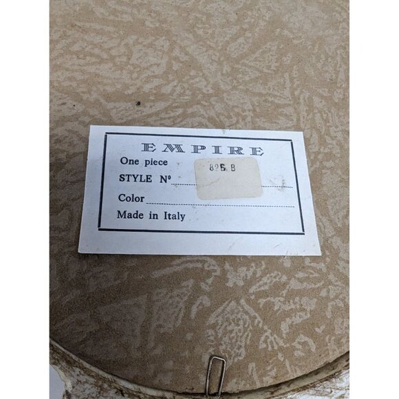 Vintage Empire 3D Wall Art 825 B Italy Picture Man Hunting 16" X 11" - Picture 9 of 9